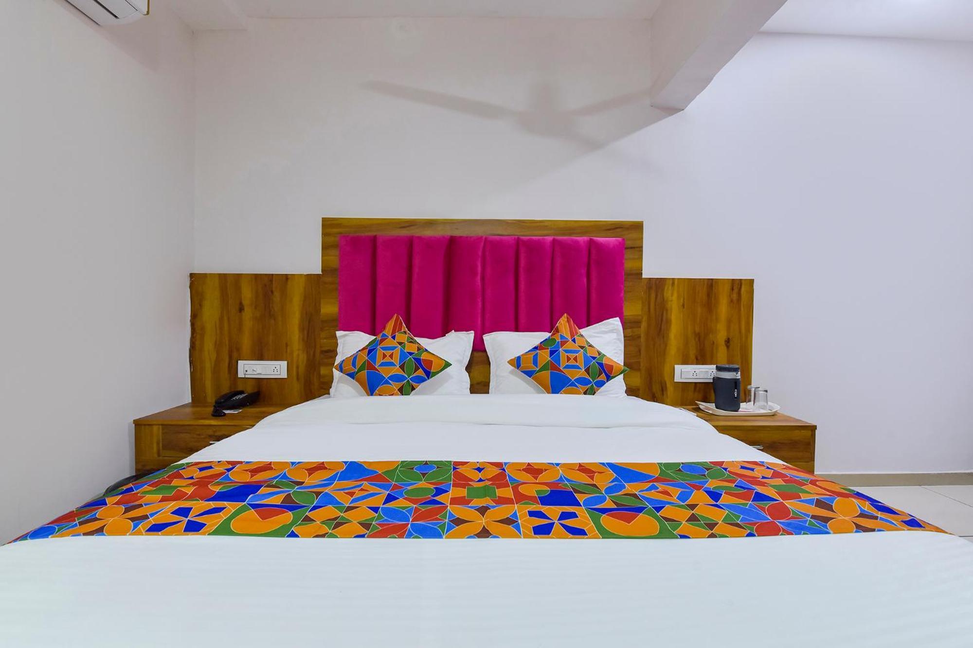 Fabhotel Star Ахмедабад Екстер'єр фото